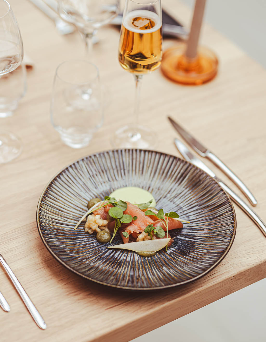 CARPACCIO DE MELON ET BLEU, PISTACHE